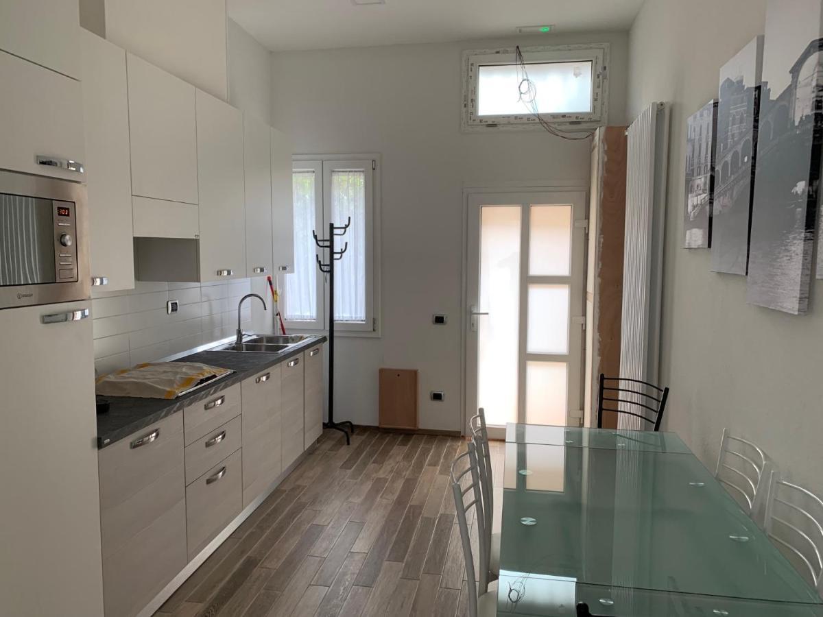 Casa Elena Villa Венеция Екстериор снимка
